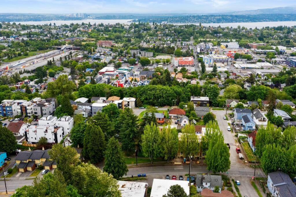 Апартаменты Seattle Cloud 2Br Prime Location Экстерьер фото